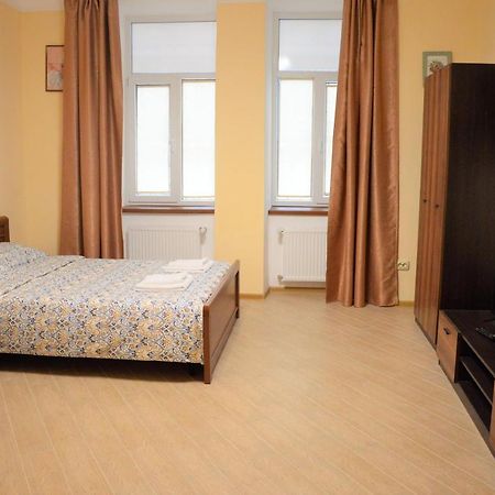 Appartamento У Князя Лева Поряд Площі Ринок At Duke'S Aparment Next To Rynok Square Leopoli Esterno foto